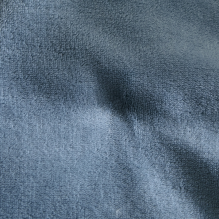 91家纺网 家纺一手货源 找家纺 小叮当家纺仓储工厂店 2025新款A类母婴级婴童毯子三层加厚牛奶绒毛毯牛奶绒毯子午睡毯珊瑚绒毛毯 毯子 苹果-雾蓝