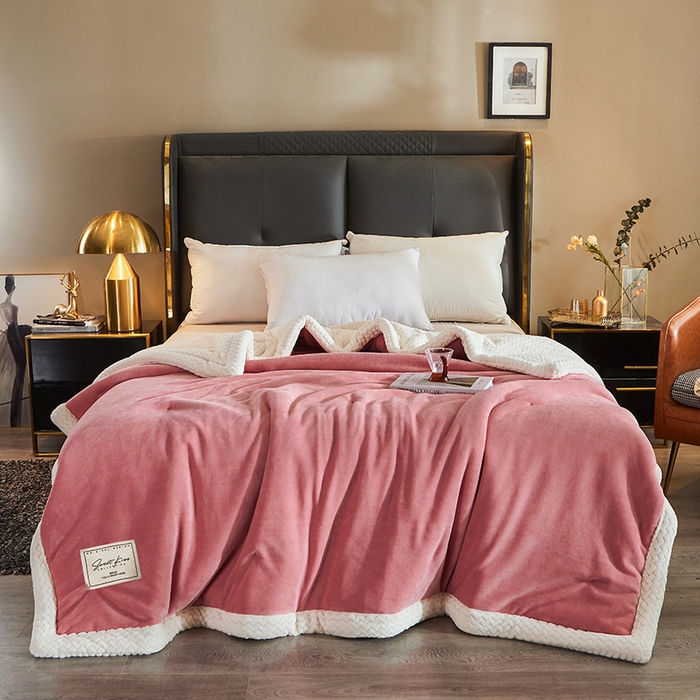 91家纺网 家纺一手货源 找家纺 小叮当家纺仓储工厂店 2025新款A类母婴级婴童毯子三层加厚牛奶绒毛毯牛奶绒毯子午睡毯珊瑚绒毛毯 毯子 苹果-豆沙