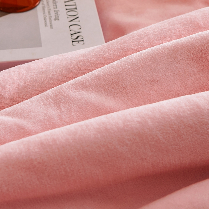 91家纺网 家纺一手货源 找家纺 小叮当家纺仓储工厂店 2025新款A类母婴级婴童毯子三层加厚牛奶绒毛毯牛奶绒毯子午睡毯珊瑚绒毛毯 毯子 苹果-浅粉