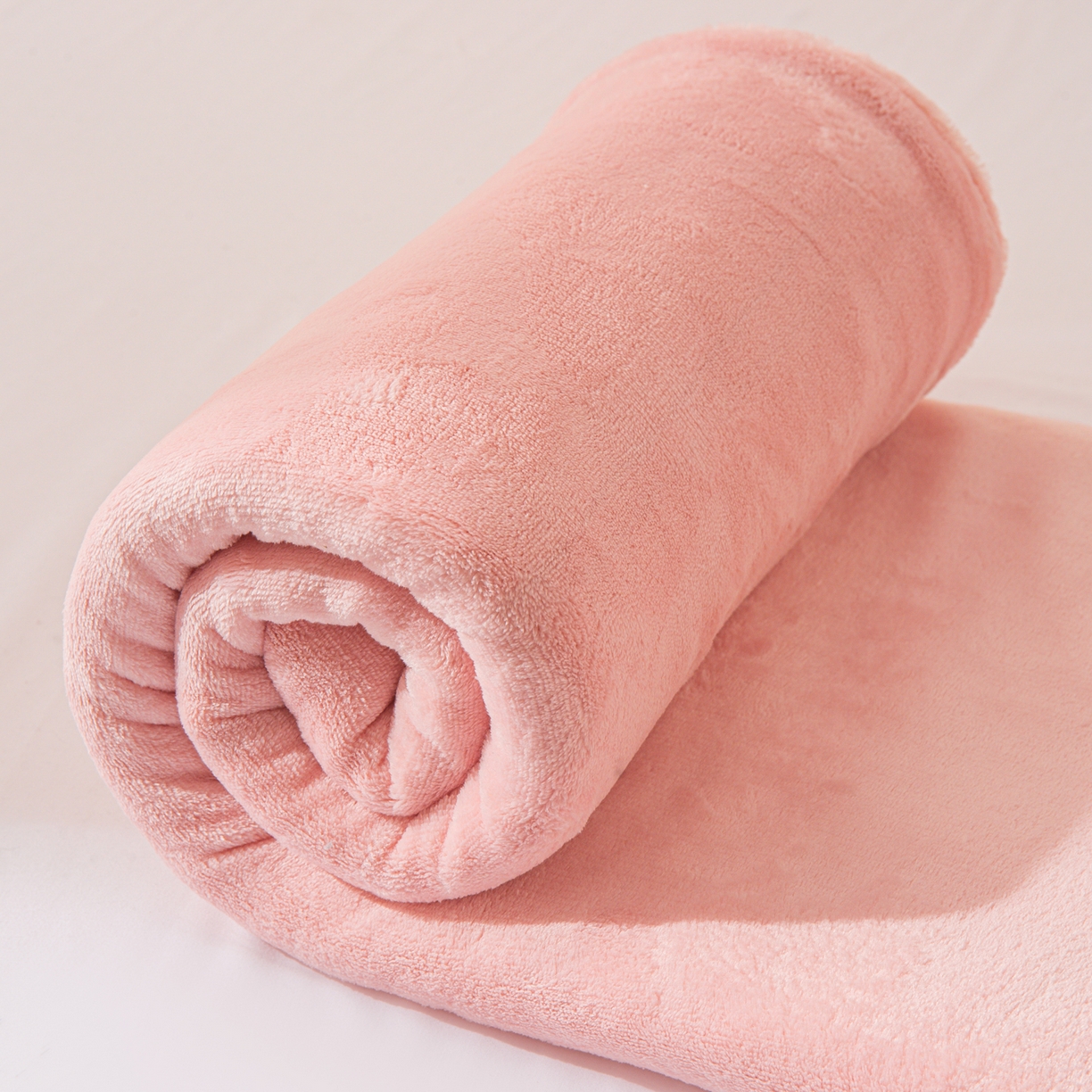 91家纺网 家纺一手货源 找家纺 （总）小叮当家纺仓储工厂店 2025新款200克高克重牛奶绒单品床笠单件床笠