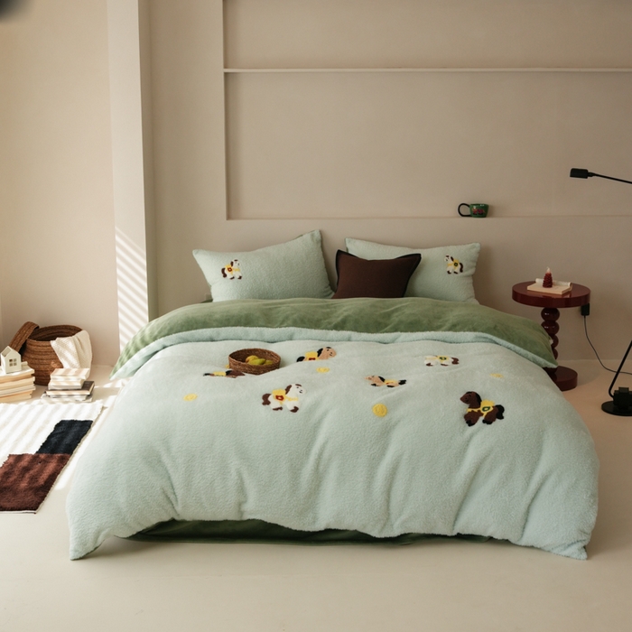 91家纺网 家纺一手货源 找家纺 （总）禾时 2025新款蚂蚁绒牛奶绒毛巾绣四件套