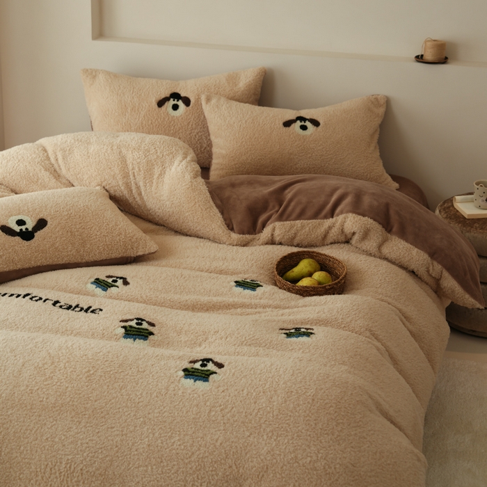 91家纺网 家纺一手货源 找家纺 （总）禾时 2025新款蚂蚁绒牛奶绒毛巾绣四件套