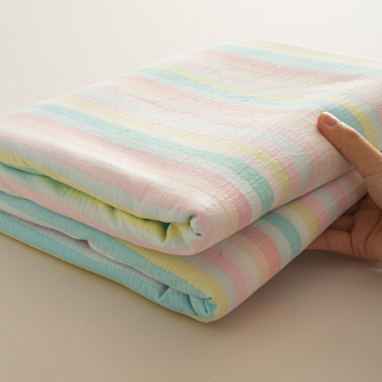 91家纺网 家纺一手货源 找家纺 小叮当家纺仓储工厂店 【长期供货】2025新款双层纱地铺防尘套【支持小批量定制】 S彩虹