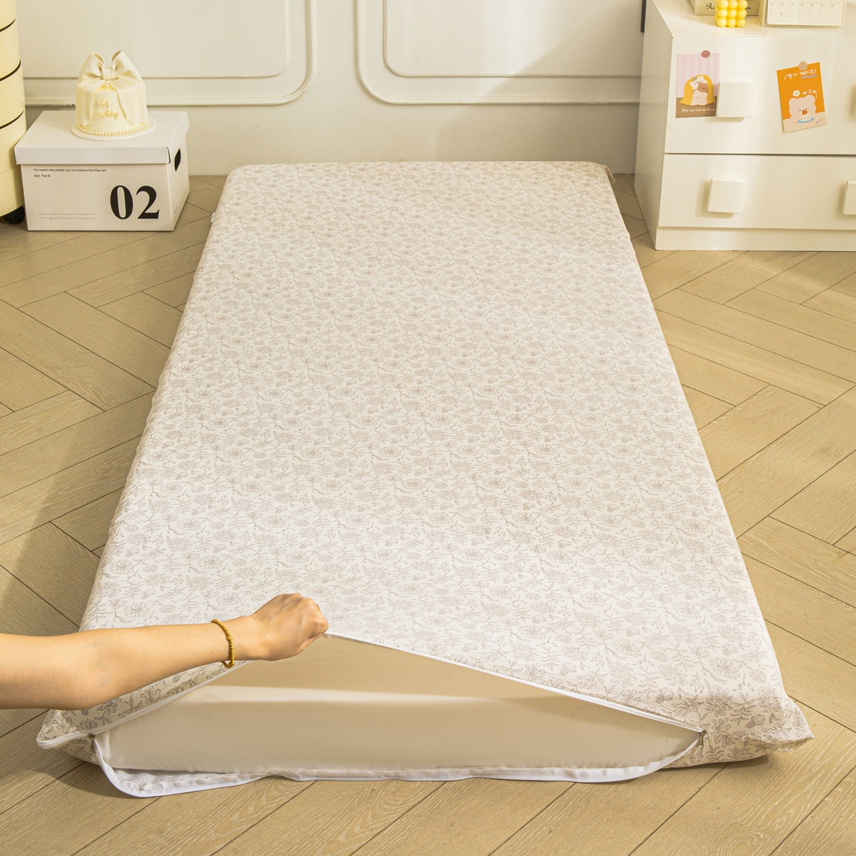 91家纺网 家纺一手货源 找家纺 小叮当家纺仓储工厂店 【长期供货】2025新款双层纱地铺防尘套【支持小批量定制】 S繁花