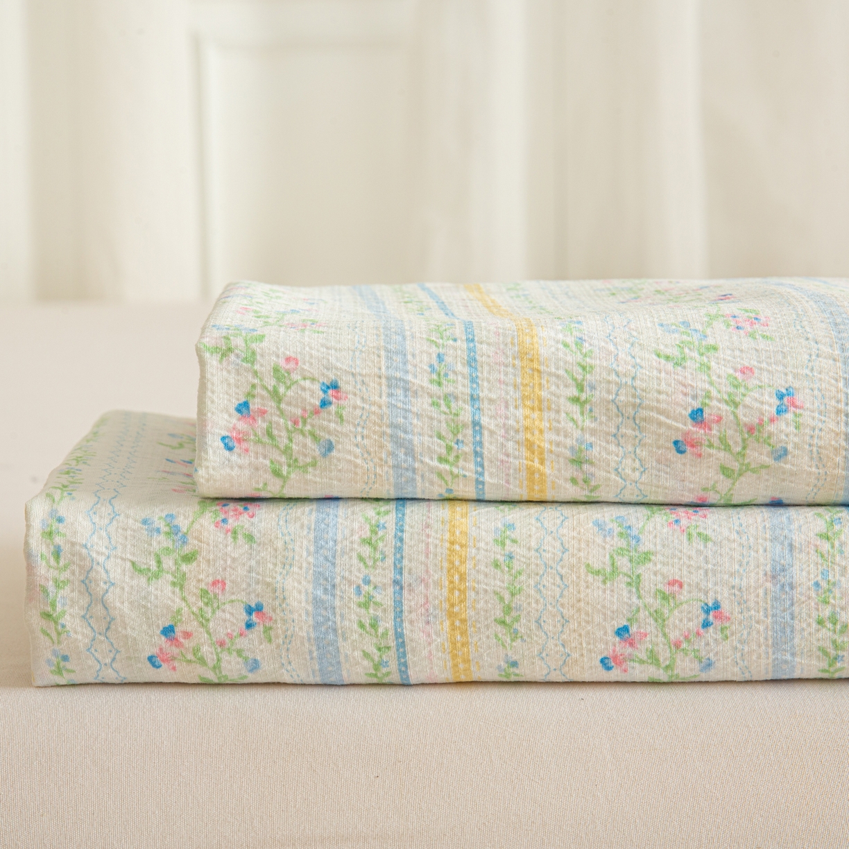 91家纺网 家纺一手货源 找家纺 小叮当家纺仓储工厂店 【长期供货】2025新款双层纱地铺防尘套【支持小批量定制】 S绿园