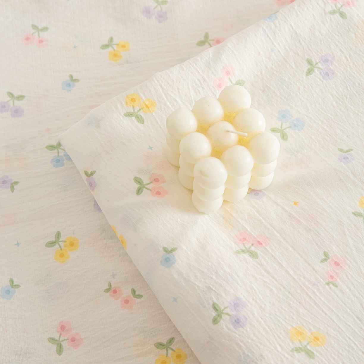 91家纺网 家纺一手货源 找家纺 小叮当家纺仓储工厂店 【长期供货】2025新款双层纱地铺防尘套【支持小批量定制】 S小花