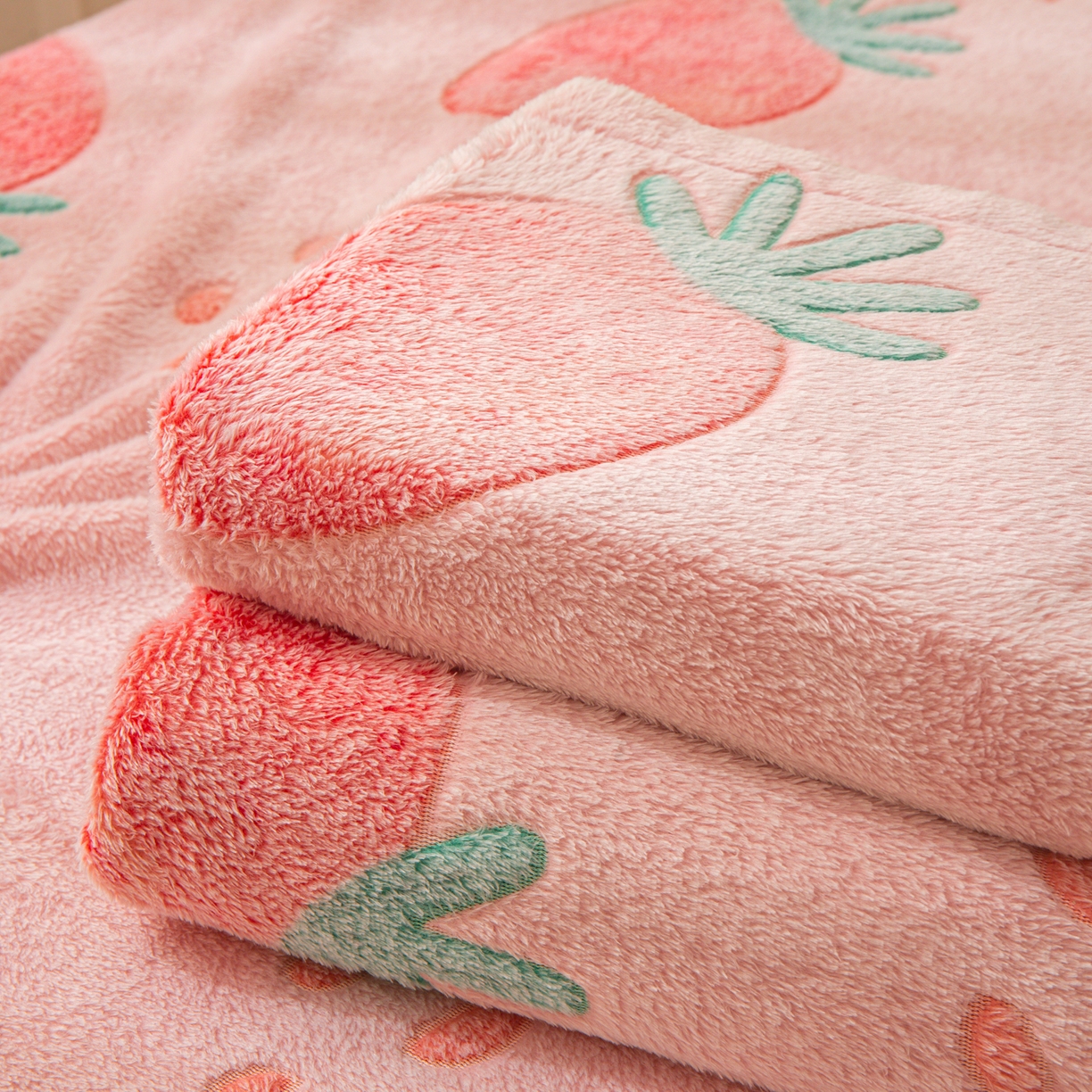 91家纺网 家纺一手货源 找家纺 小叮当家纺仓储工厂店 【长期供货】2025新款雪花绒学生床单床笠单品床笠单件床笠【支持小批量定制】 R草莓