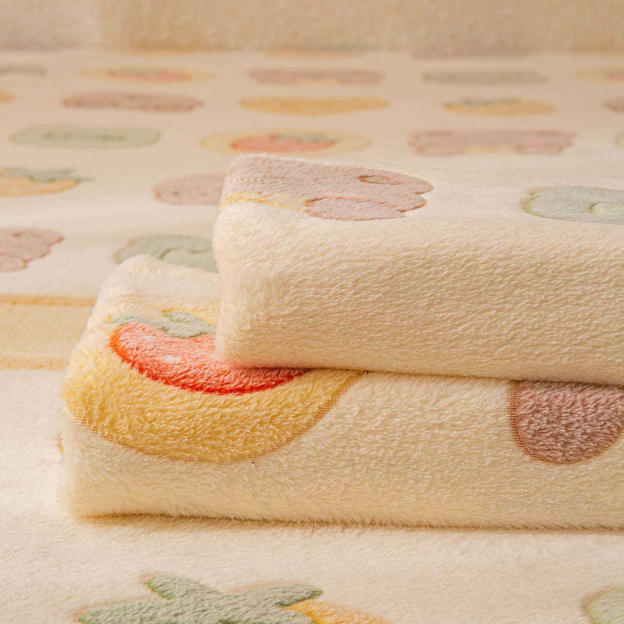 91家纺网 家纺一手货源 找家纺 小叮当家纺仓储工厂店 【长期供货】2025新款雪花绒学生床单床笠单品床笠单件床笠【支持小批量定制】 R小熊