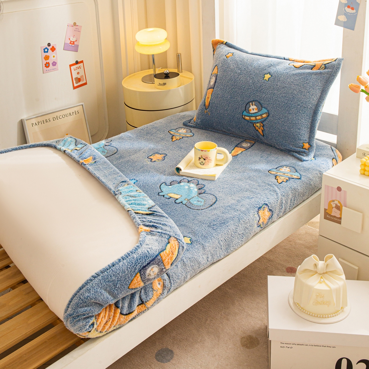 91家纺网 家纺一手货源 找家纺 小叮当家纺仓储工厂店 【长期供货】2025新款雪花绒学生床单床笠单品床笠单件床笠【支持小批量定制】 R太空