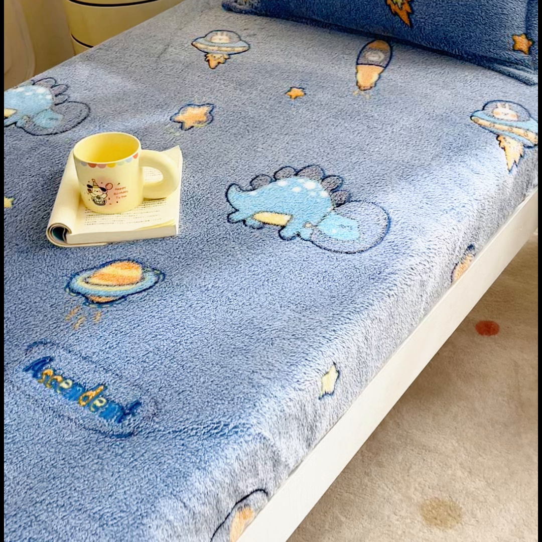 91家纺网 家纺一手货源 找家纺 小叮当家纺仓储工厂店 【长期供货】2025新款雪花绒学生床单床笠单品床笠单件床笠【支持小批量定制】 R太空