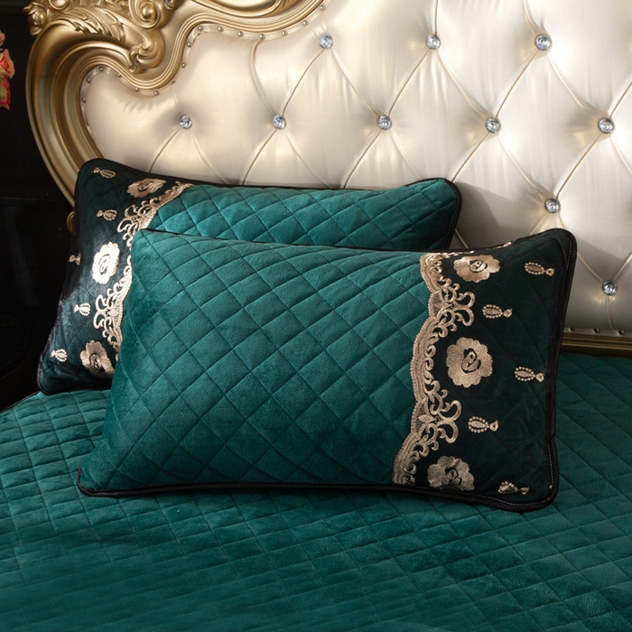 91家纺网 家纺一手货源 找家纺 小叮当家纺仓储工厂店 2025新款水晶绒夹棉床裙四件套 墨绿