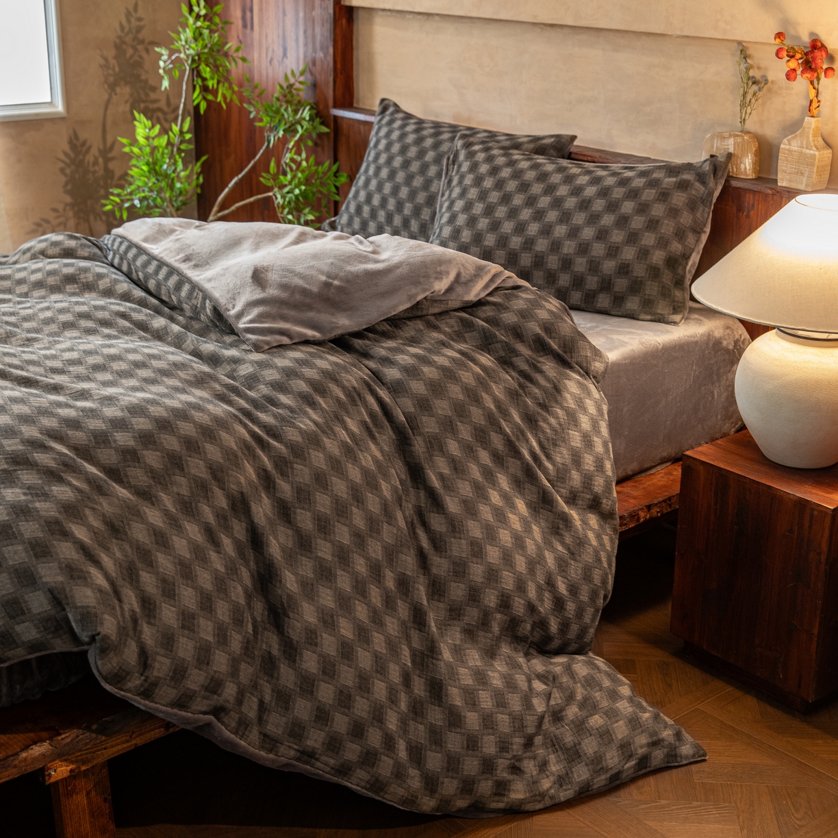 91家纺网 家纺一手货源 找家纺 （总）仰望棉麻双层纱供应链 2025新款棉加绒A版双层纱B版德绒四件套