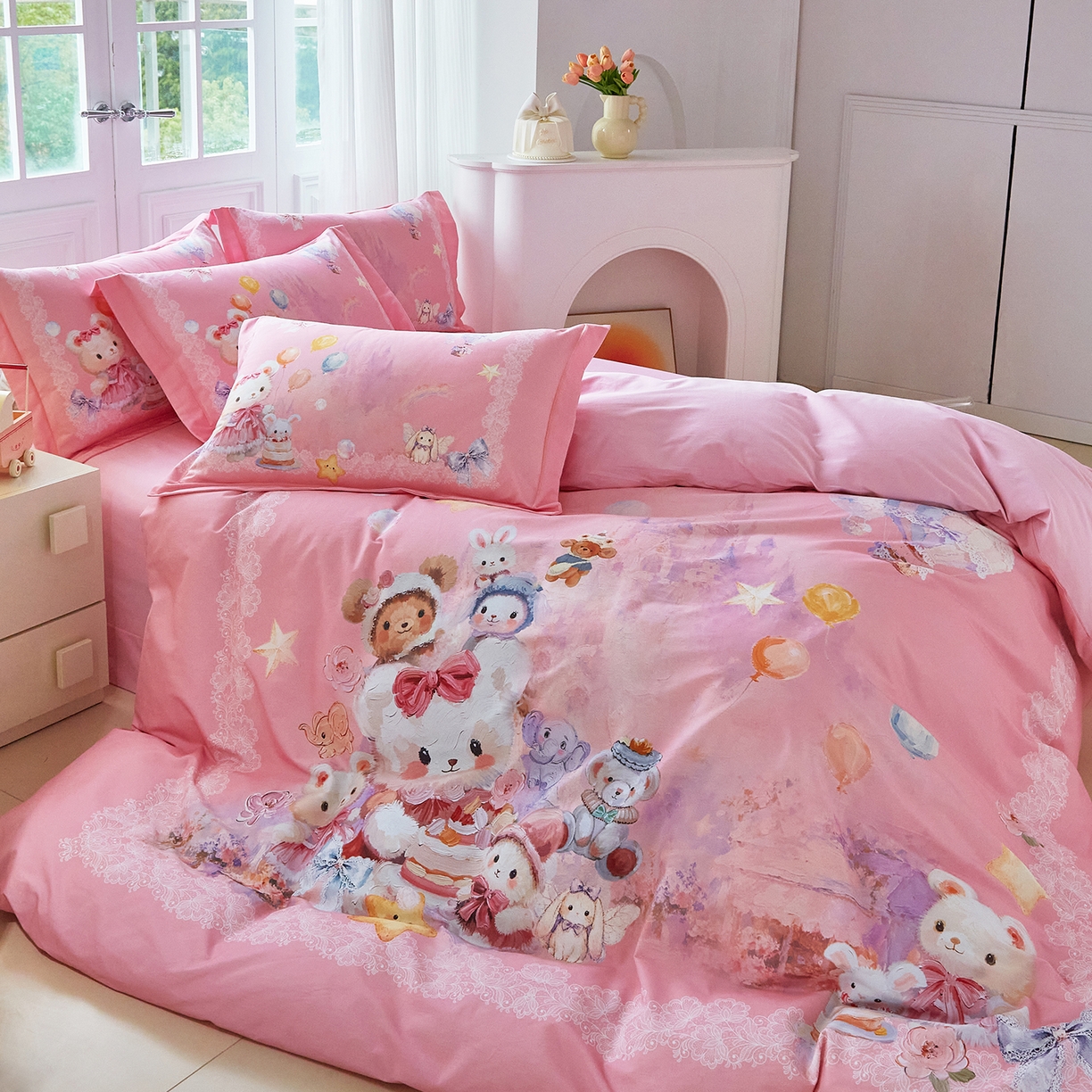 91家纺网 家纺一手货源 找家纺 格里芬家纺 2025新款全棉纯棉加厚油画风大版卡通印花四件套 （控价标准不低于238元） 魔仙宝-粉