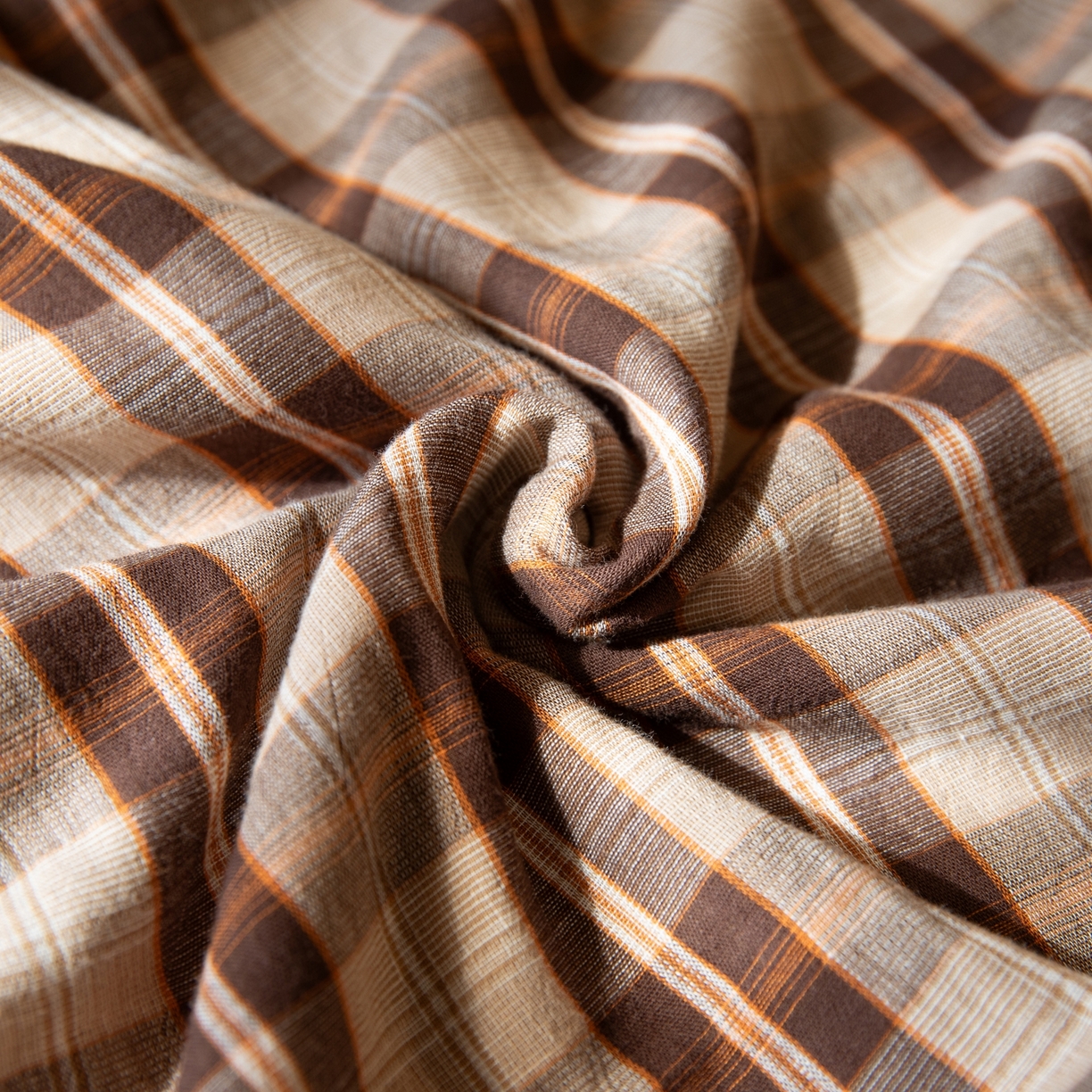 91家纺网 家纺一手货源 找家纺 仰望棉麻双层纱供应链 2025新款棉加绒A版双层纱B版德绒四件套 玛奇朵