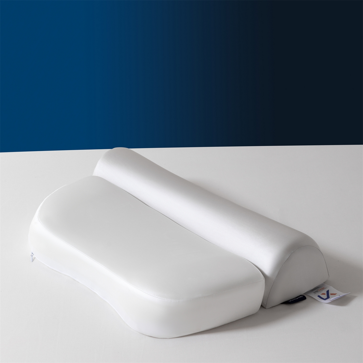 91家纺网 家纺一手货源 找家纺 金牛枕芯 2025新款2合1牵引记忆枕芯锦氨透气凉感零压深睡记忆牵引按摩枕芯枕头 白+灰