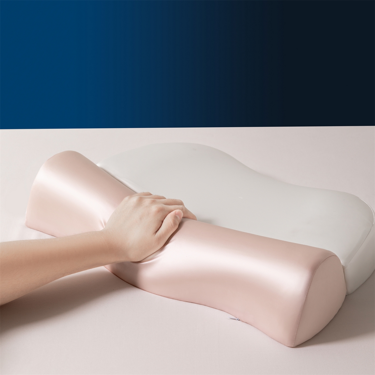 91家纺网 家纺一手货源 找家纺 （总）金牛枕芯 2025新款2合1牵引记忆枕芯锦氨透气凉感零压深睡记忆牵引按摩枕芯枕头