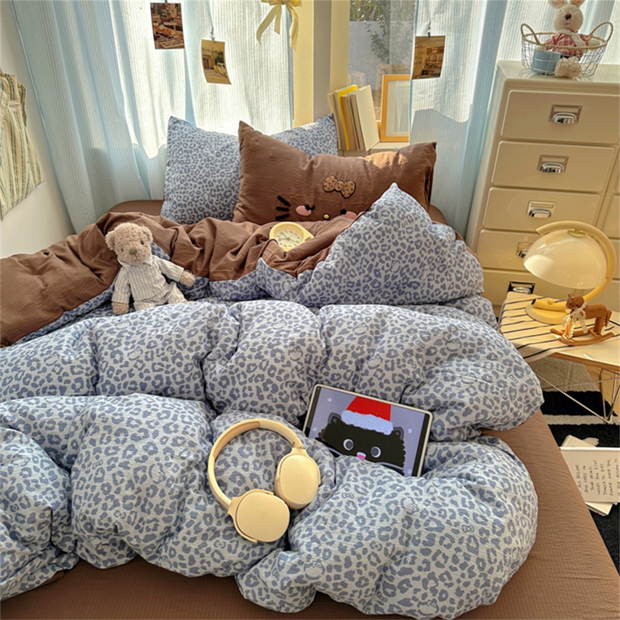 91家纺网 家纺一手货源 找家纺 阿曼达 2026新款超流行的豹纹猫咪毛巾绣水洗四件套-豹纹猫咪 豹纹猫咪-咖