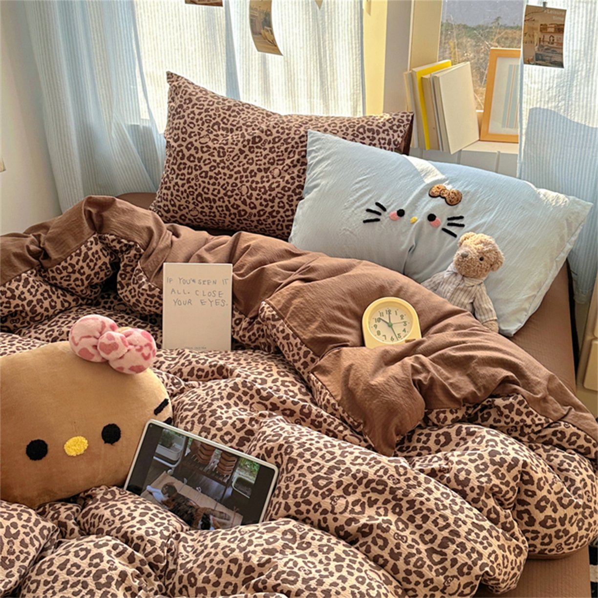 91家纺网 家纺一手货源 找家纺 阿曼达 2026新款超流行的豹纹猫咪毛巾绣水洗四件套-豹纹猫咪 豹纹猫咪-蓝