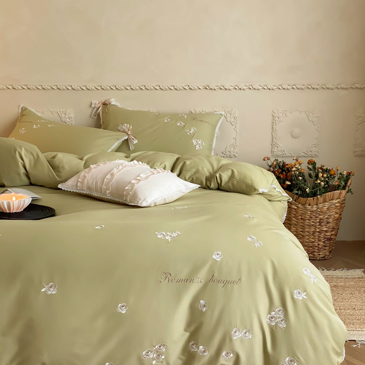 91家纺网 家纺一手货源 找家纺 佳汐蓝家纺 2025秋冬新款新疆长绒棉全棉纯棉刺绣蕾丝四件套-场景一梦幻芭蕾 梦幻芭蕾-绿