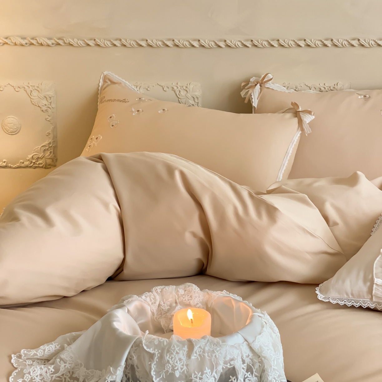 91家纺网 家纺一手货源 找家纺 佳汐蓝家纺 2025秋冬新款新疆长绒棉全棉纯棉刺绣蕾丝四件套-场景一梦幻芭蕾 梦幻芭蕾-奶芙咖