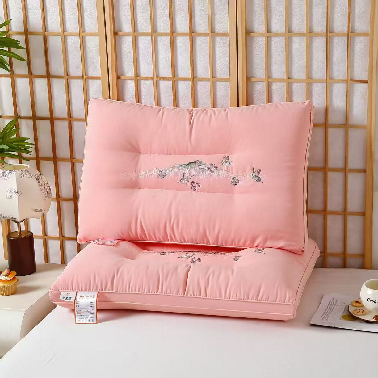 91家纺网 家纺一手货源 找家纺 （总）剑桥枕业 2025新款山水画定型护颈枕头 中高枕 活动跑量促销枕芯