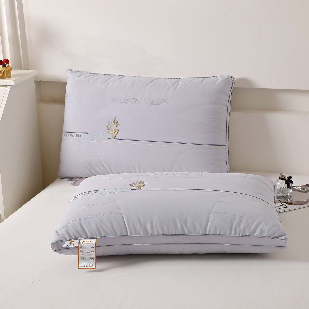 91家纺网 家纺一手货源 找家纺 （总）剑桥枕业 2025新款天然大豆豆荚热熔硬枕头促销红色婚庆枕芯