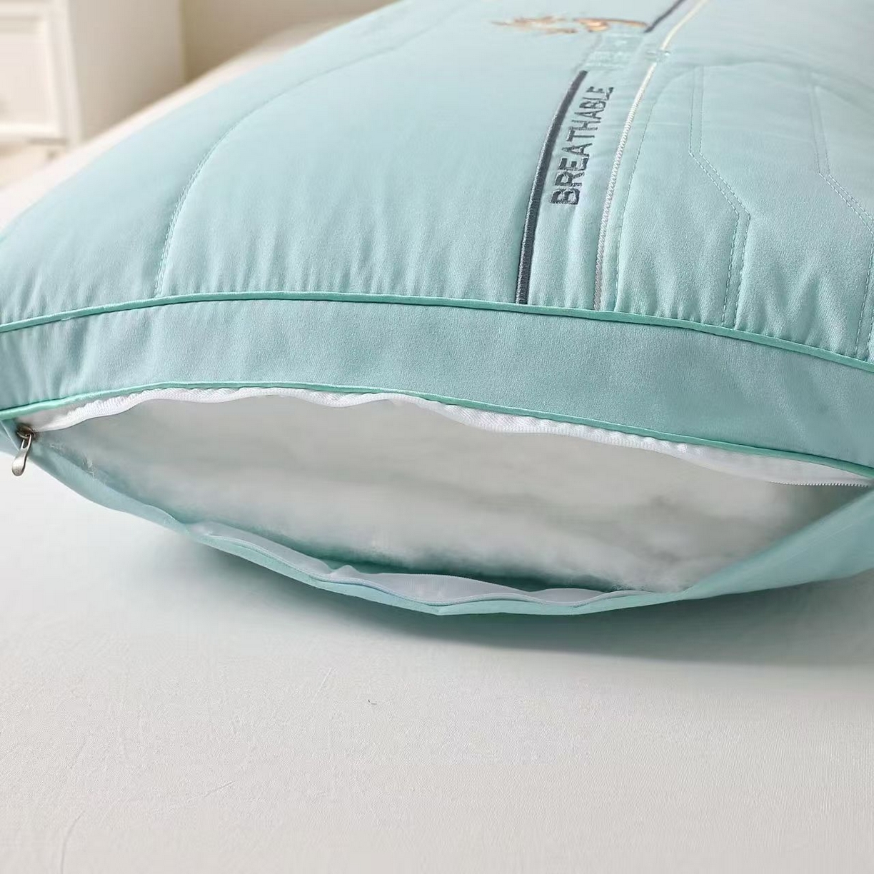 91家纺网 家纺一手货源 找家纺 （总）剑桥枕业 2025新款天然大豆豆荚热熔硬枕头促销红色婚庆枕芯