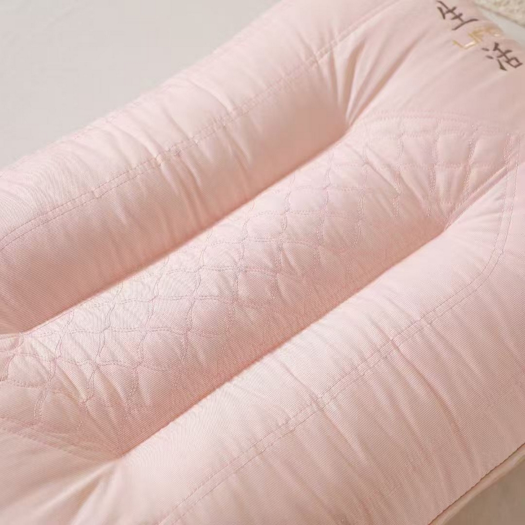 91家纺网 家纺一手货源 找家纺 （总）剑桥枕业 2025新款简单生活定型护颈枕头促销红色婚庆枕芯中高枕头便宜款