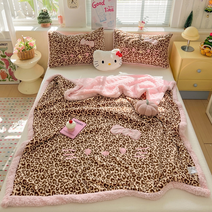 91家纺网 家纺一手货源 找家纺 繁花家居 2025新款羊羔绒牛奶绒绣花喵喵系列毛毯 表情喵-豹纹