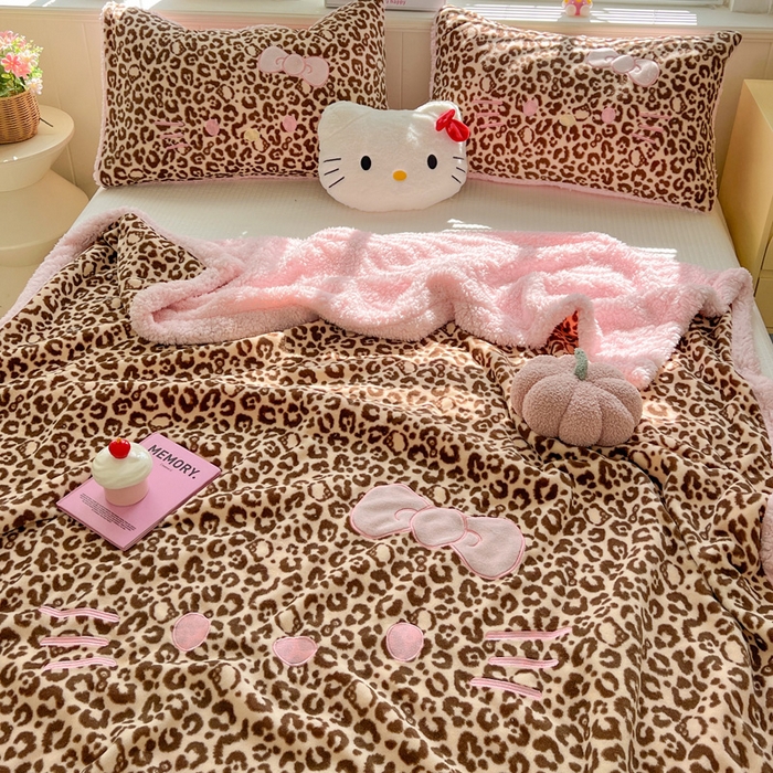 91家纺网 家纺一手货源 找家纺 繁花家居 2025新款羊羔绒牛奶绒绣花喵喵系列毛毯 表情喵-豹纹