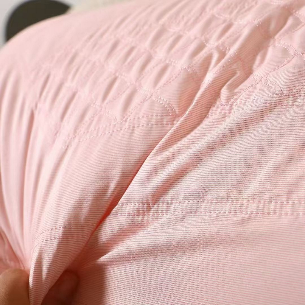 91家纺网 家纺一手货源 找家纺 （总）剑桥枕业 2025新款简单生活热熔硬枕头促销红色婚庆枕芯中高枕头便宜款