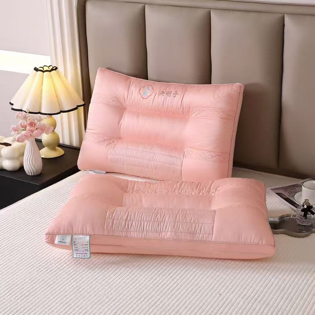 91家纺网 家纺一手货源 找家纺 （总）剑桥枕业 2025新款天然决明子定型护颈枕头红色婚庆枕芯中高枕头