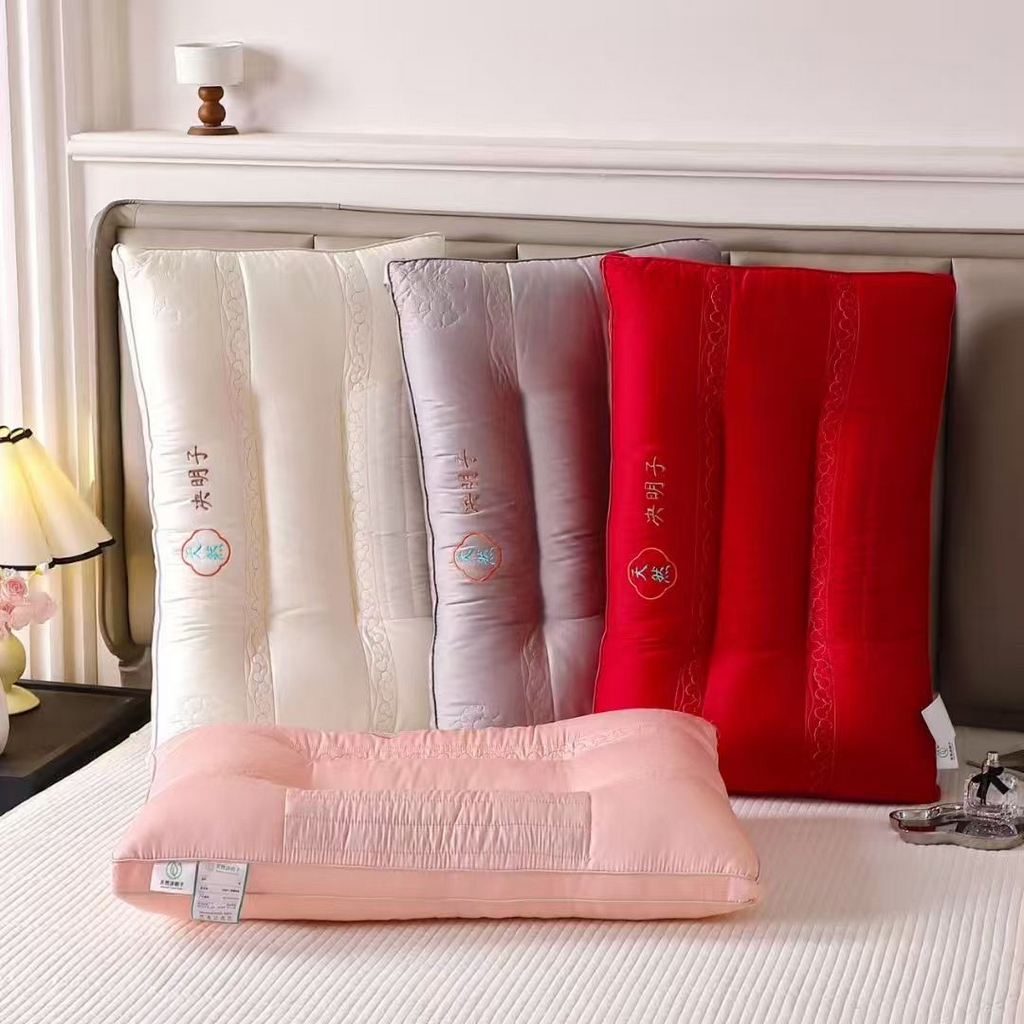 91家纺网 家纺一手货源 找家纺 （总）剑桥枕业 2025新款天然决明子定型护颈枕头红色婚庆枕芯中高枕头