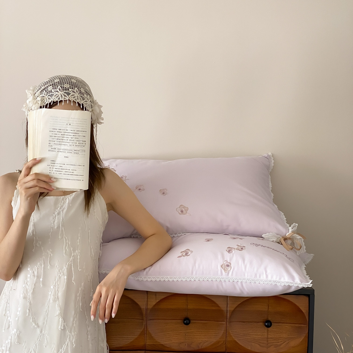 91家纺网 家纺一手货源 找家纺 佳汐蓝家纺 2025秋冬新款新疆长绒棉全棉纯棉刺绣蕾丝四件套-场景二梦幻芭蕾 梦幻芭蕾-紫