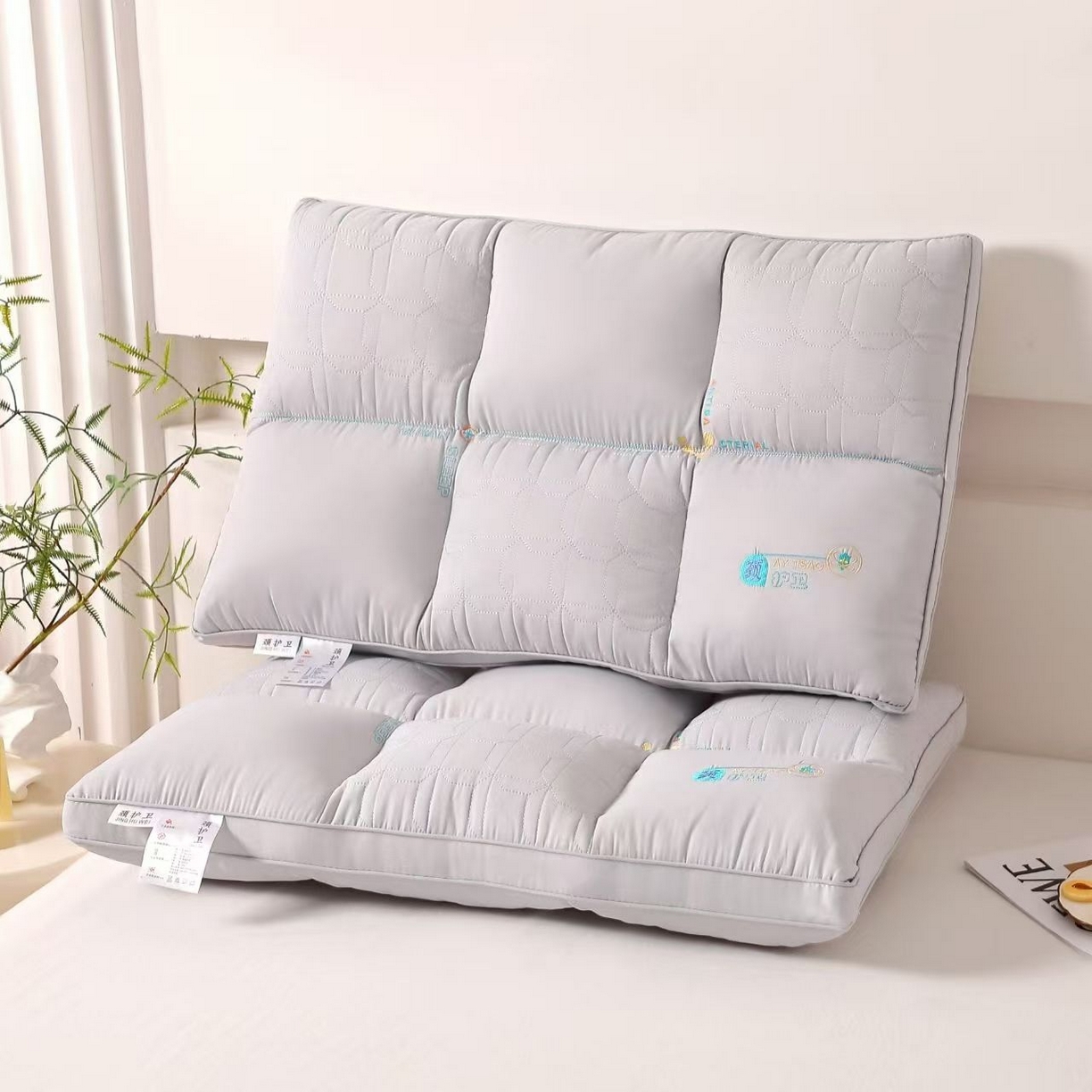 91家纺网 家纺一手货源 找家纺 （总）剑桥枕业 2025新款颈护卫定型魔方护颈枕头 羽丝软矮枕芯