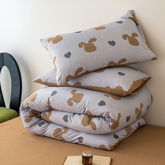 91家纺网 家纺一手货源 找家纺 竹合家纺 2025秋冬新款加厚磨毛色织暖绒系列针织四件套高克重 爱心咖兔