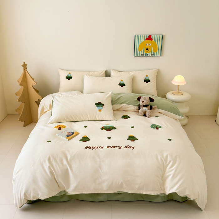 91家纺网 家纺一手货源 找家纺 （总）如意朵 2025新款全棉加厚磨毛绣花四件套风格一（专版花型）