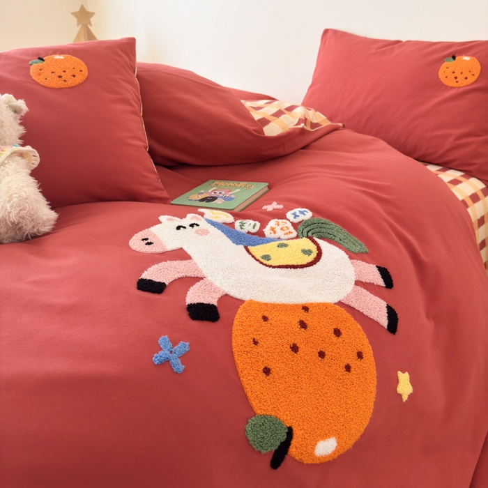 91家纺网 家纺一手货源 找家纺 如意朵 2025新款全棉加厚磨毛绣花四件套风格一（专版花型） 马到橙功