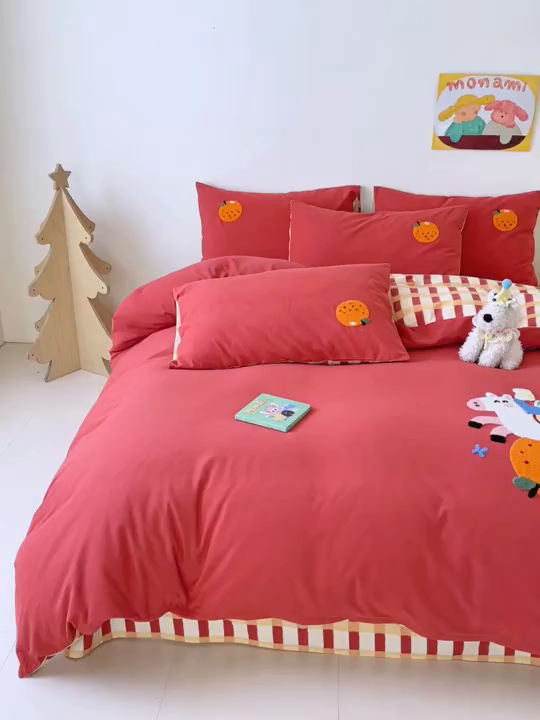 91家纺网 家纺一手货源 找家纺 如意朵 2025新款全棉加厚磨毛绣花四件套风格一（专版花型） 马到橙功