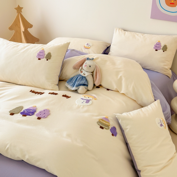 91家纺网 家纺一手货源 找家纺 如意朵 2025新款全棉加厚磨毛绣花四件套风格一（专版花型） 梦幻森林米