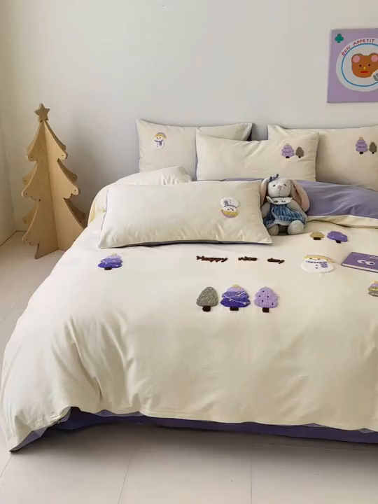 91家纺网 家纺一手货源 找家纺 如意朵 2025新款全棉加厚磨毛绣花四件套风格一（专版花型） 梦幻森林米