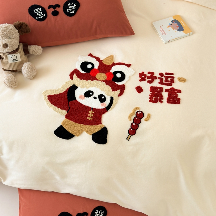 91家纺网 家纺一手货源 找家纺 如意朵 2025新款全棉加厚磨毛绣花四件套风格一（专版花型） 狮来运转