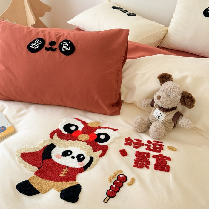 91家纺网 家纺一手货源 找家纺 如意朵 2025新款全棉加厚磨毛绣花四件套风格一（专版花型） 狮来运转