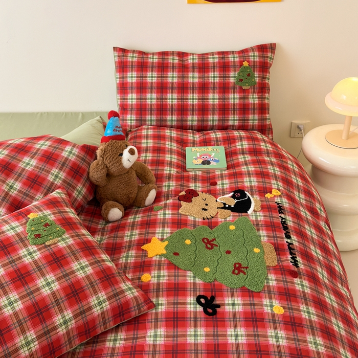 91家纺网 家纺一手货源 找家纺 如意朵 2025新款全棉加厚磨毛绣花四件套风格一（专版花型） 时尚猫咪