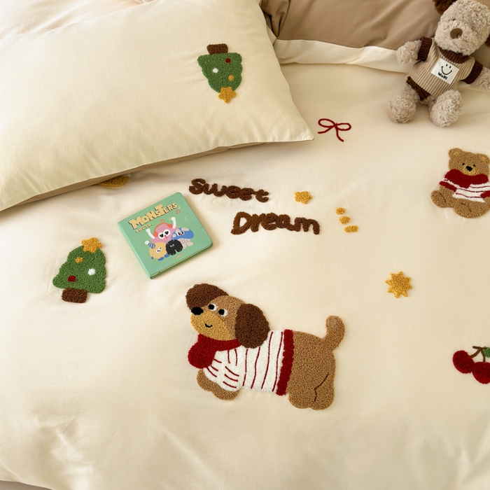 91家纺网 家纺一手货源 找家纺 如意朵 2025新款全棉加厚磨毛绣花四件套风格一（专版花型） 甜心狗狗