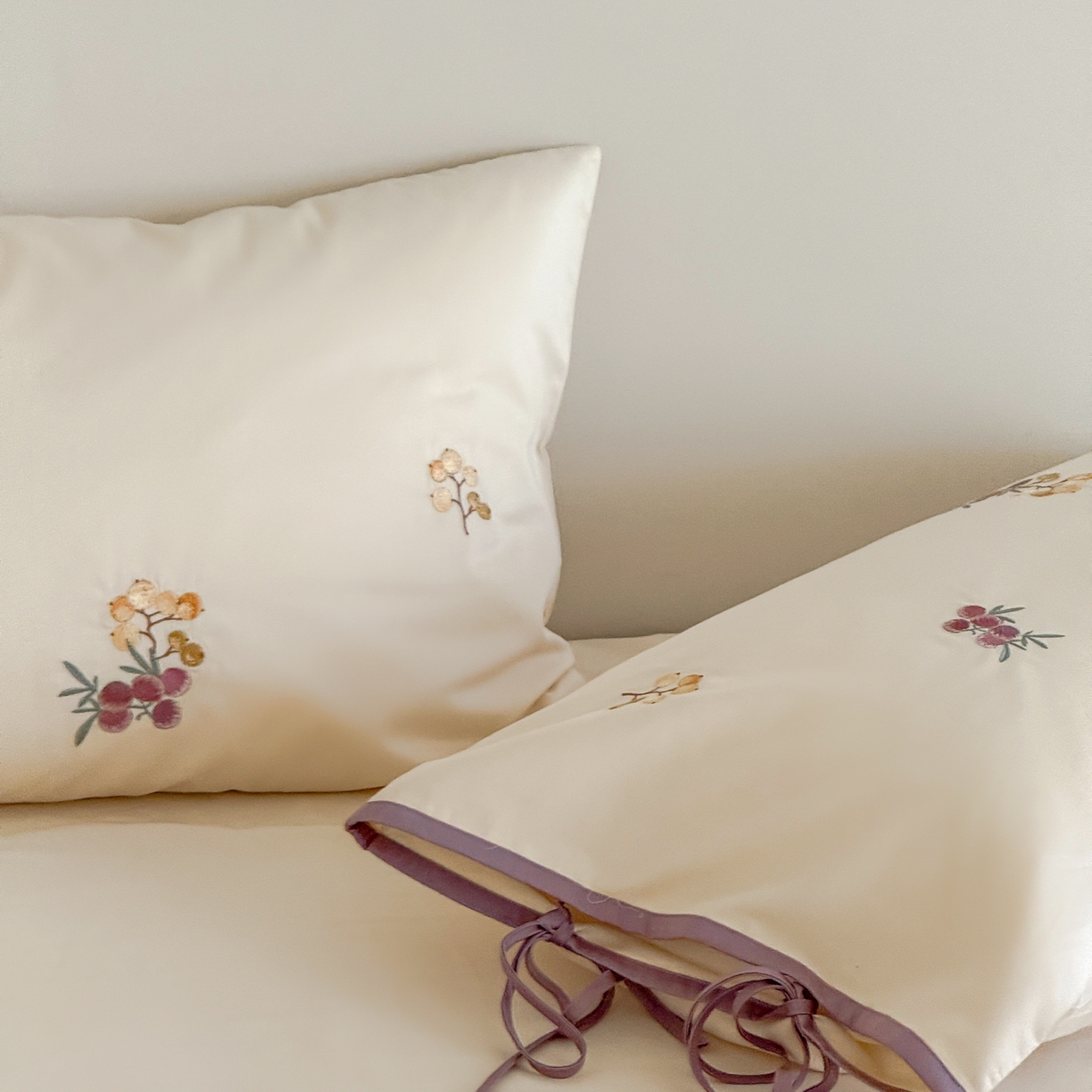 91家纺网 家纺一手货源 找家纺 （总）佳汐蓝家纺 2025秋冬新款撞色刺绣长绒棉全棉纯棉四件套