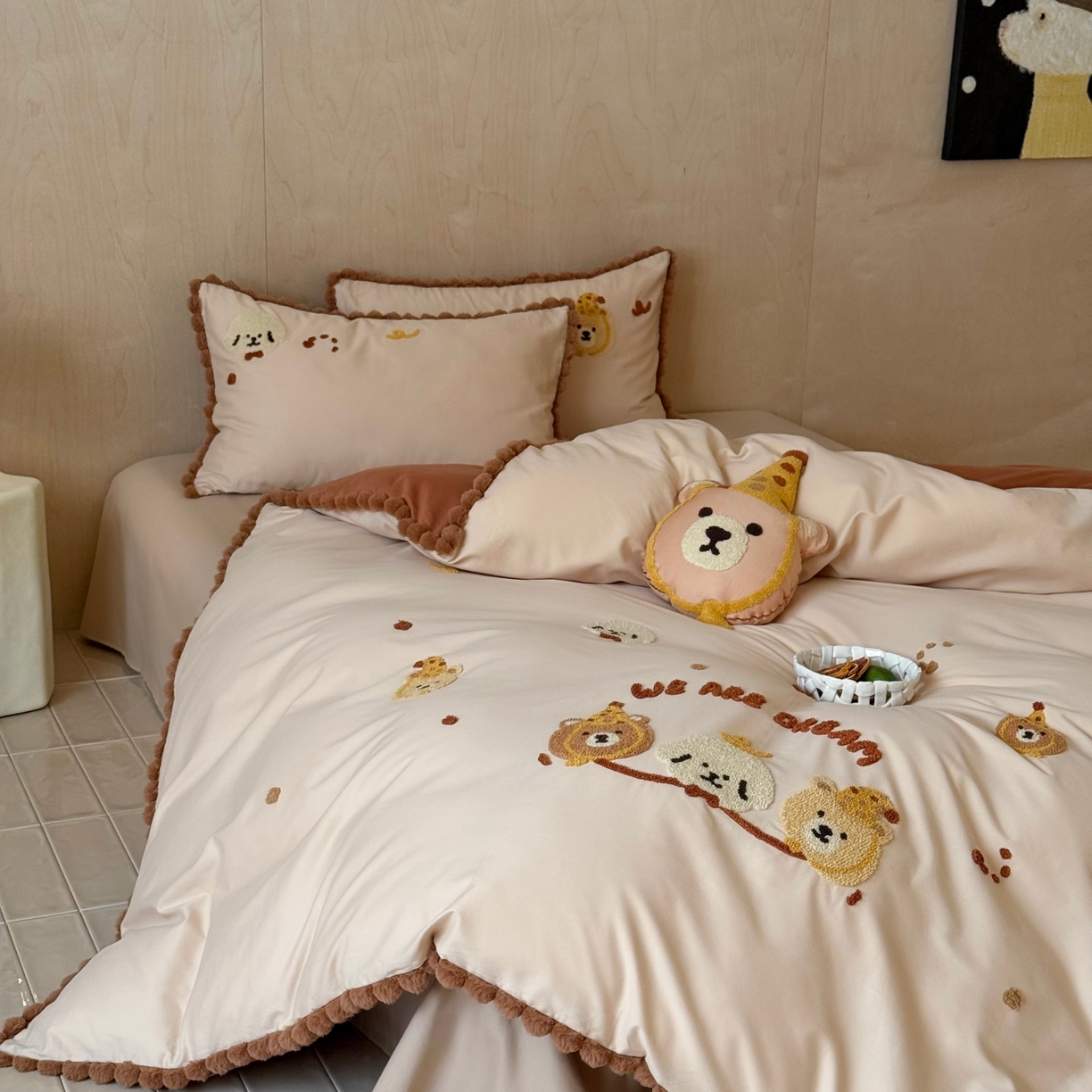 91家纺网 家纺一手货源 找家纺 佳汐蓝家纺 2025秋冬新款毛巾绣长绒棉全棉纯棉四件套栗子团团 栗子团团-卡其