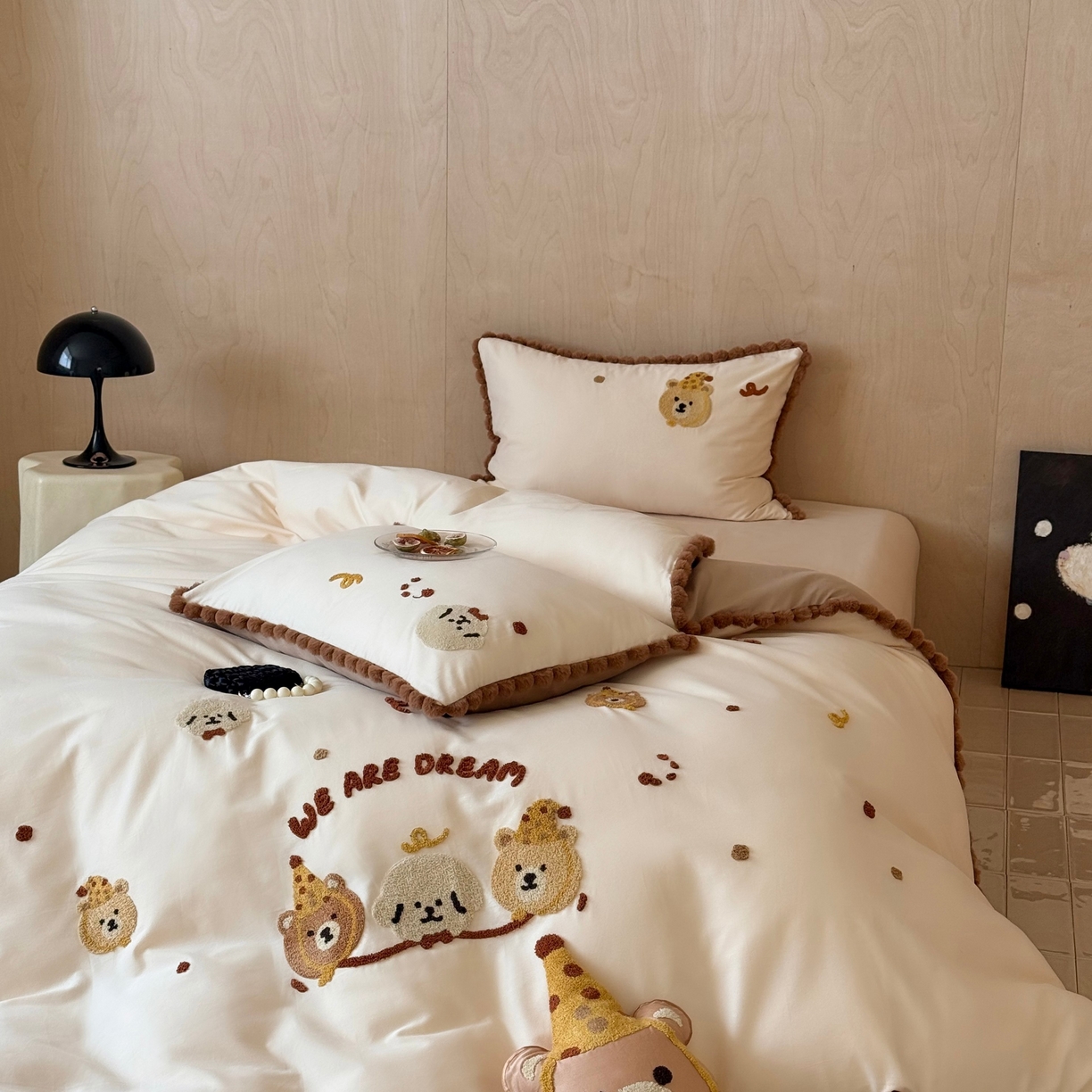 91家纺网 家纺一手货源 找家纺 佳汐蓝家纺 2025秋冬新款毛巾绣长绒棉全棉纯棉四件套栗子团团 栗子团团-奶芙