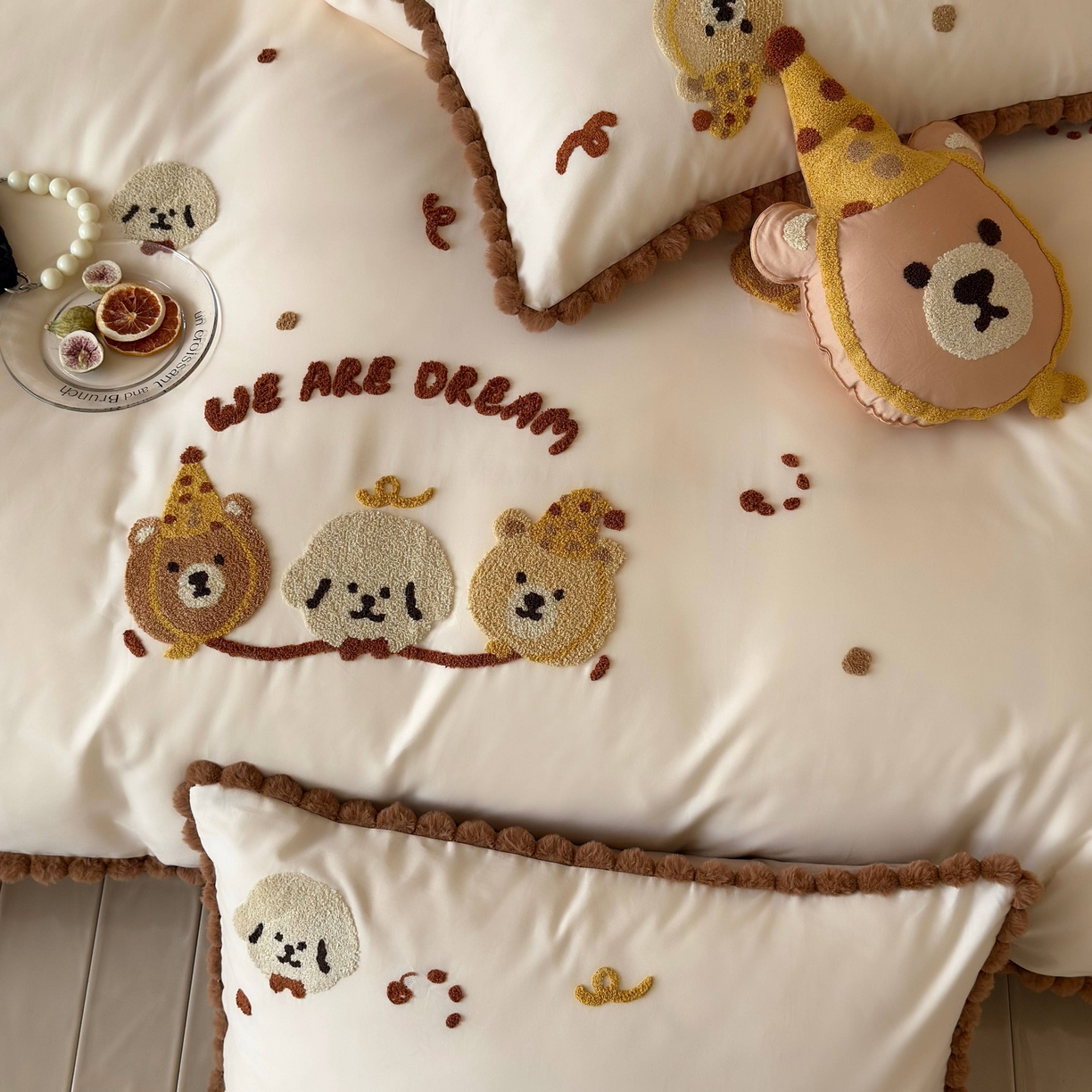 91家纺网 家纺一手货源 找家纺 佳汐蓝家纺 2025秋冬新款毛巾绣长绒棉全棉纯棉四件套栗子团团 栗子团团-奶芙