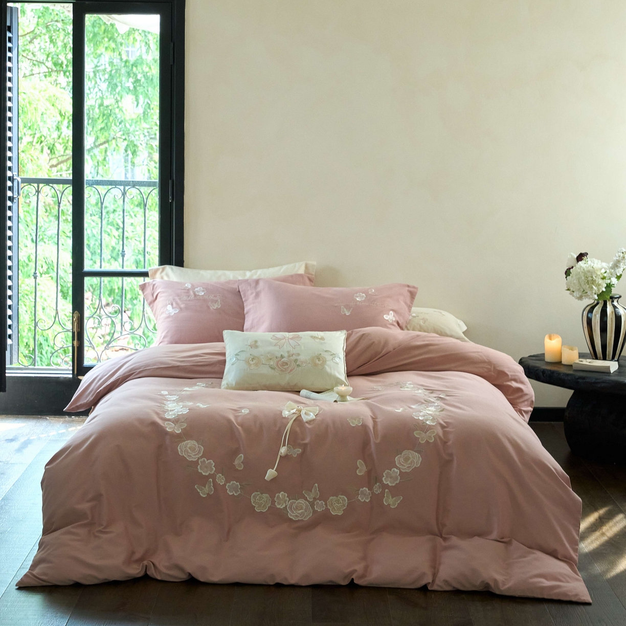 佳汐蓝家纺 2025秋冬新款刺绣长绒棉全棉纯棉磨毛四件套花序 花序-浆果